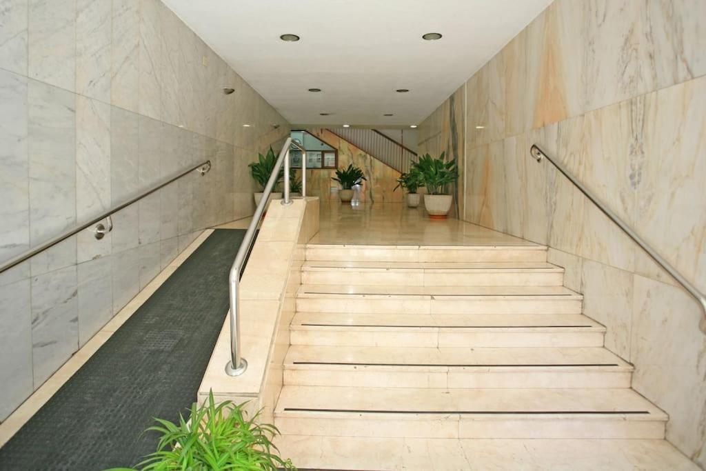 Granada Piso En Calle Arabial 117 Junto A El Corte Ingles 외부 사진