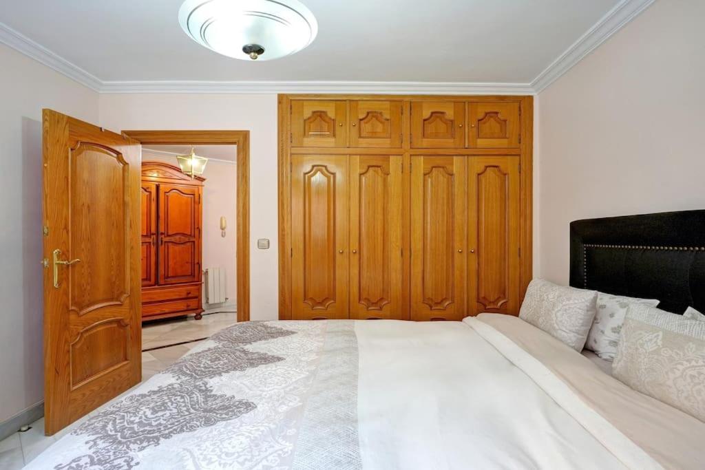 Granada Piso En Calle Arabial 117 Junto A El Corte Ingles 외부 사진